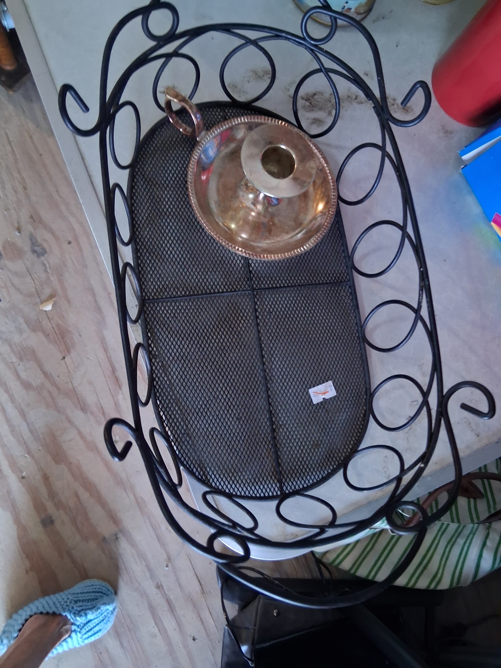 Black Decorative Metal Wire Serving Tray with Mesh Base
